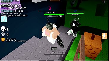 Futa en Roblox Condo se deja empotrar hasta el fondo
